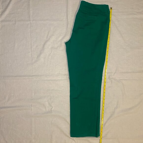 Croft & Barrow Effortless Stretch Pant Green Pull-On 12 Comfort Office EUC - Picture 9 of 11